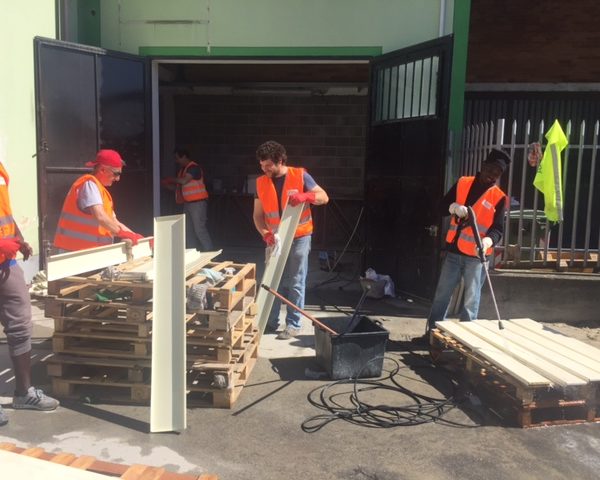 Lavori in corso all'Emporio della Solidarietà "Madre Teresa di Calcutta di Alba